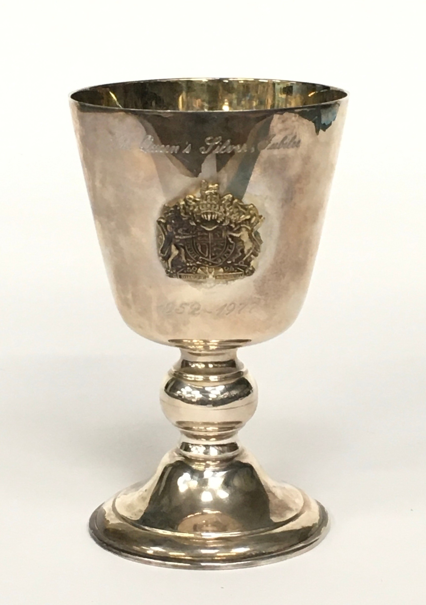 Silver Queens jubilee presentation cup 166gm