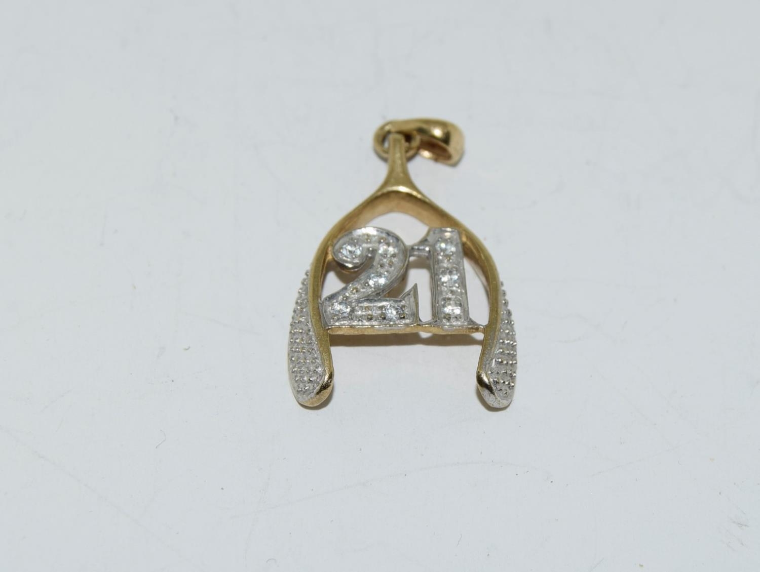 9ct gold charm diamante set for 21 years old - Image 2 of 6