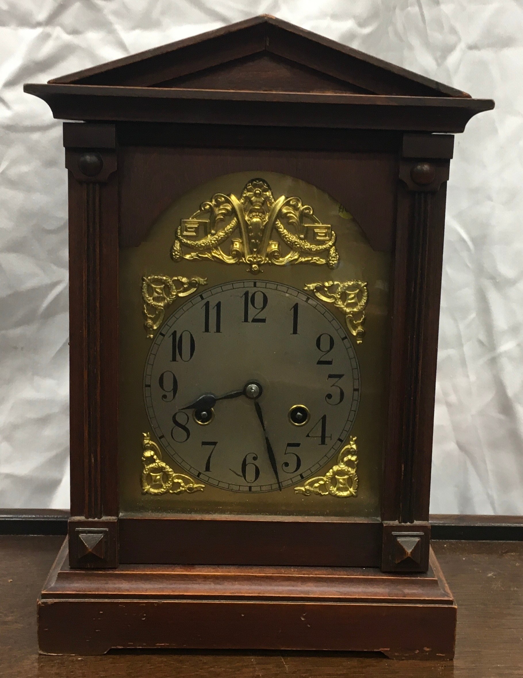 Mahogany butler's trolley on castors 63x45x73cm together with two vintage clocks. - Image 4 of 5