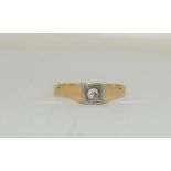 Vintage Diamond and 14ct yellow gold ring size M.