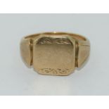 9ct gold mans sygnet ring size R 7gm