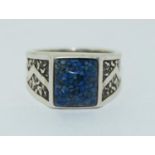 A heavy sterling silver 925 Mens ring with a semi-precious stone, Size X