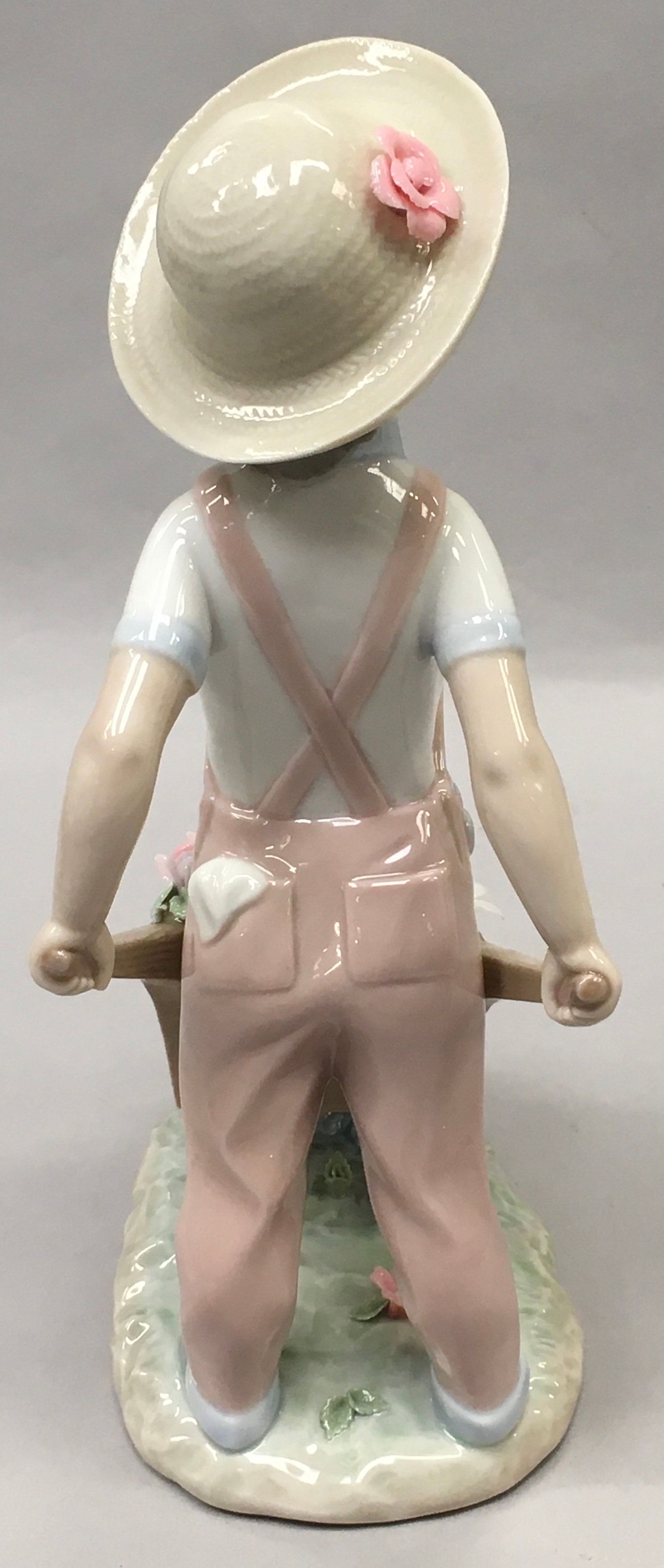 Lladro "1283" Little Gardener porcelain figure. - Image 3 of 5