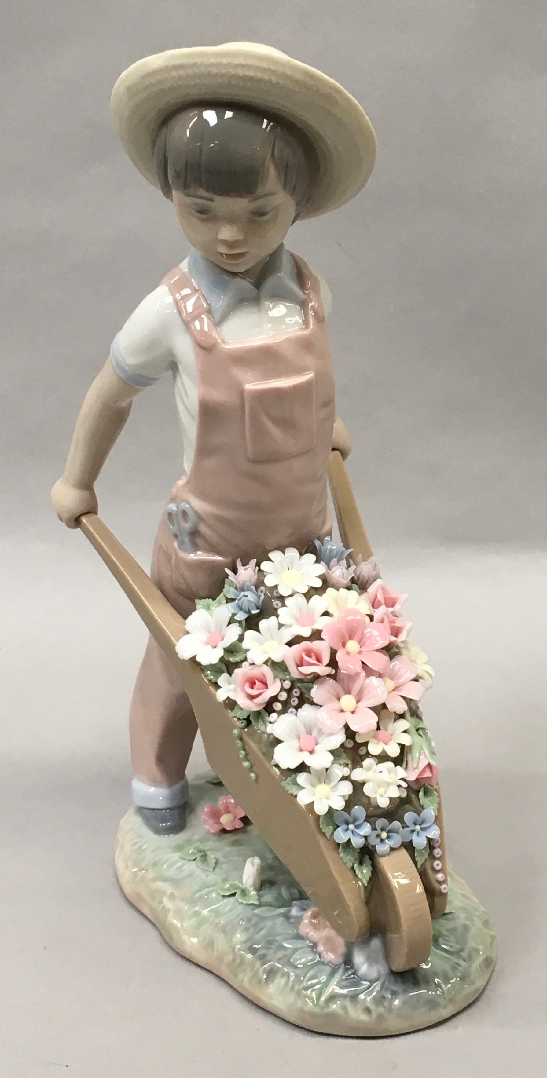 Lladro "1283" Little Gardener porcelain figure.