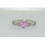 9ct white gold ladies pink tourmaline ring size M