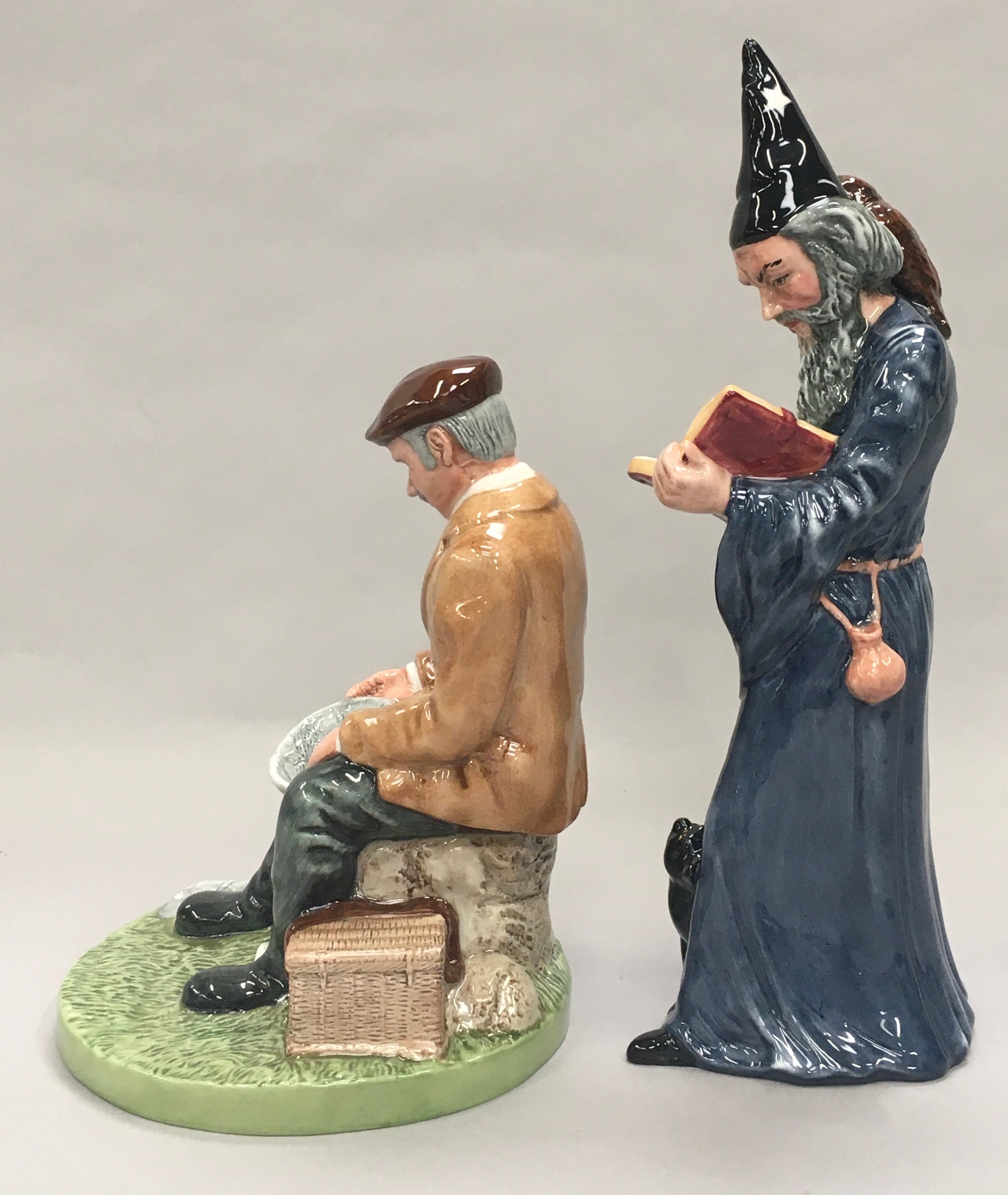 Royal Doulton figurine The Wizard HN2877 together with The Fisherman HN4511, Boxed - Image 3 of 6