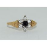 9ct gold ladies sapphire cluster ring size O