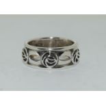 A Kit Heath mackintosh Scottish rose 925 silver ring, Size M