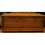 Large pine chest/coffer with hinged lid. 123cm wide x 50cm x 56cm deep