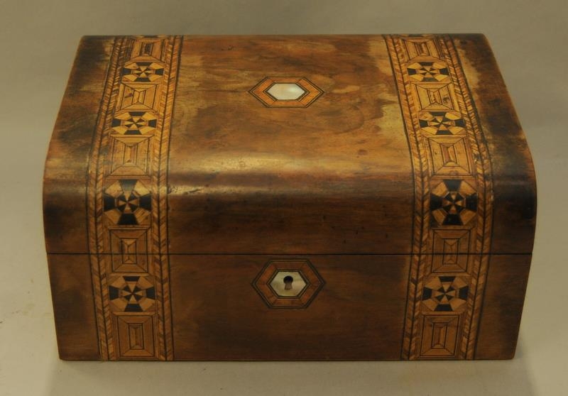 Pair of decorative wooden boxes with mother of pearl and marquetry inlay. larger box 29.5cm x 22.5cm - Image 2 of 5