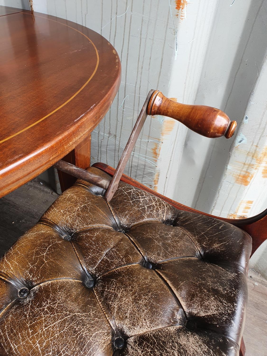 Victorian mahogany wind out extendable dining table on tapered lags together with five matching - Image 4 of 4