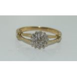 9ct gold ladies diamond cluster ring h/m diamond size O