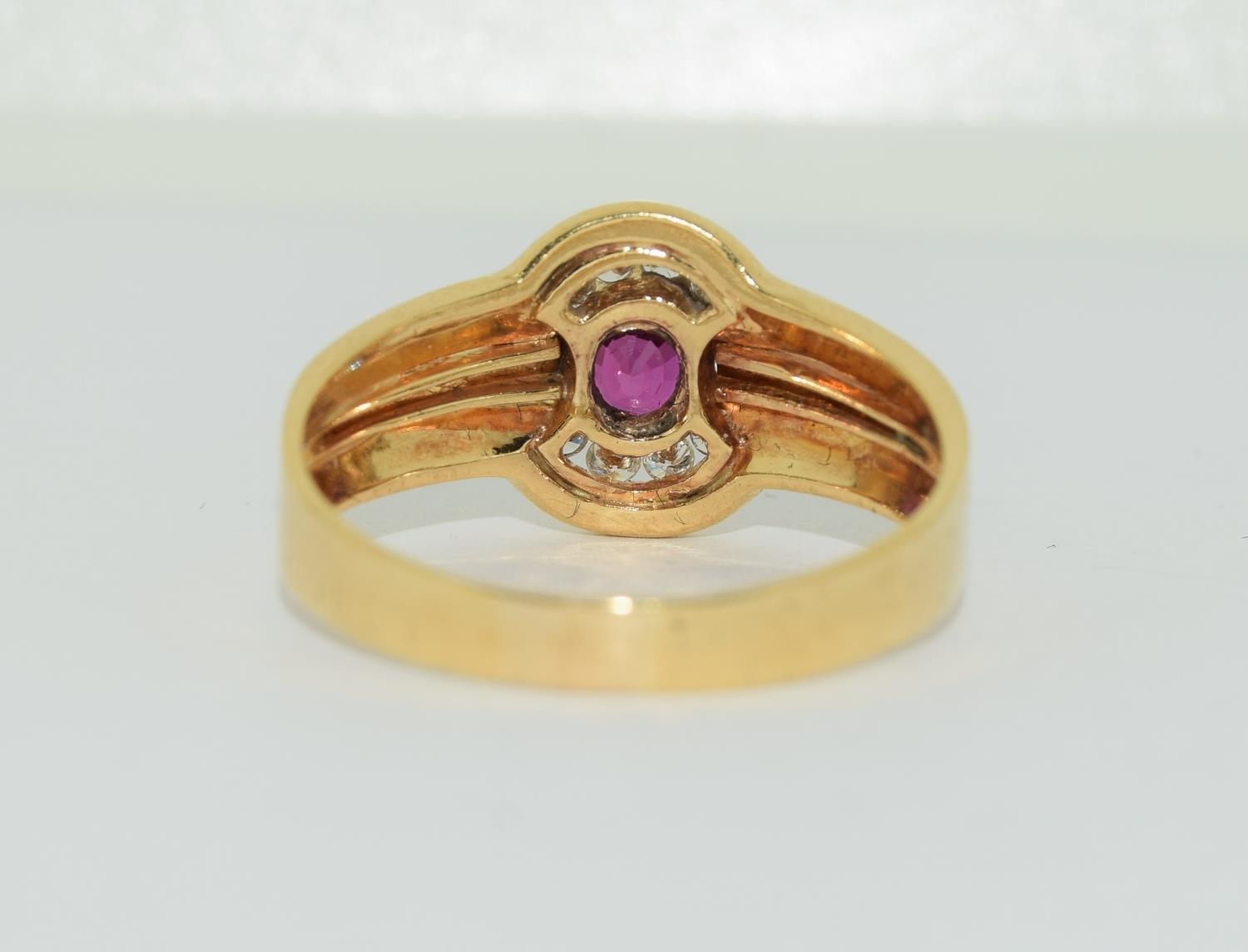 An 18ct gold ring with oval ruby and diamond, Size Q - Image 3 of 4