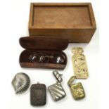 Miscellaneous curios to include vesta cases.