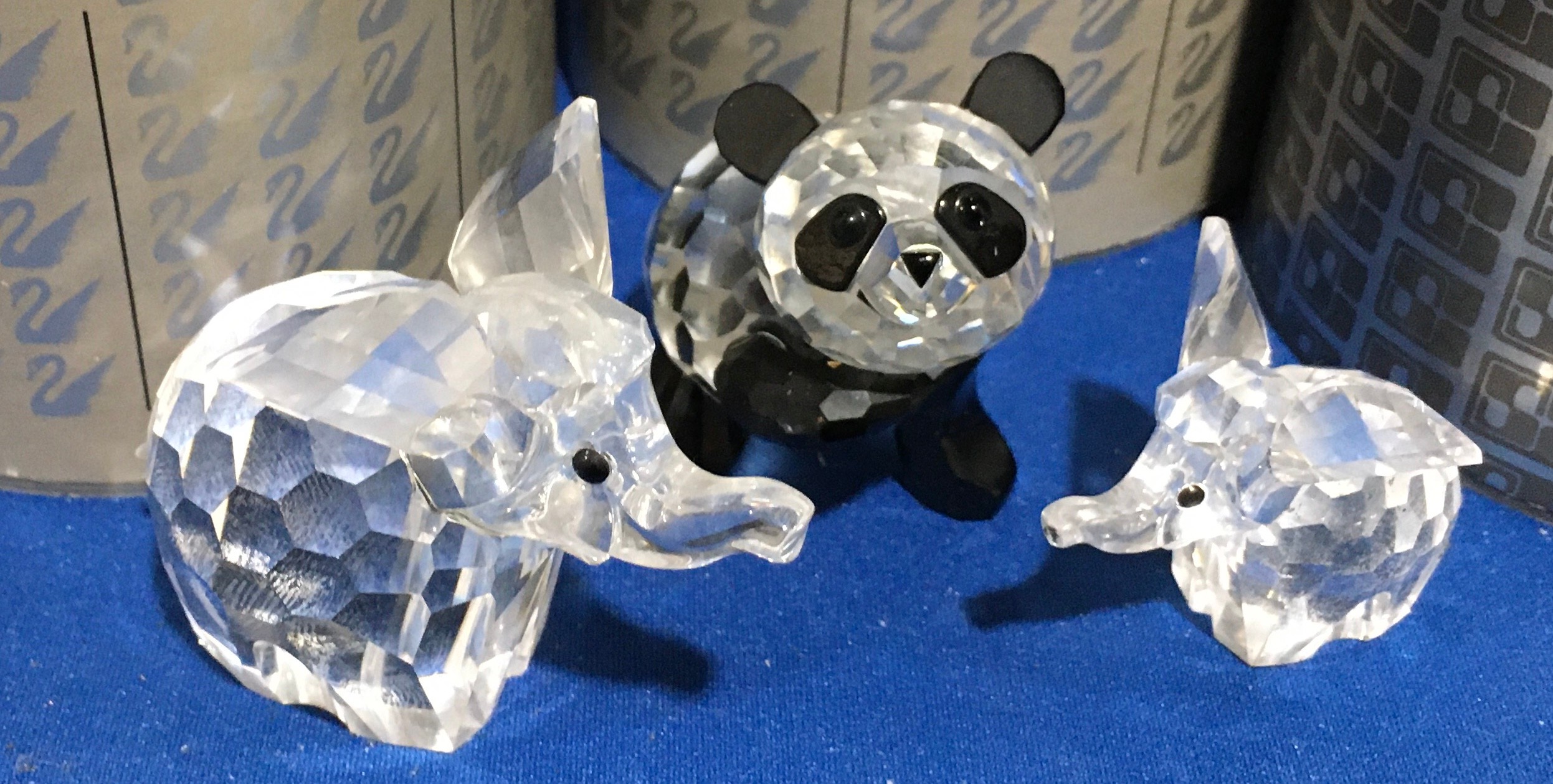 Swarovski silver crystal figures Mother Panda 181080, Large Elephant 015169, large Hippo 015187, - Image 3 of 3