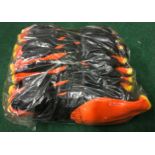 12 pairs of thermal gloves (087)