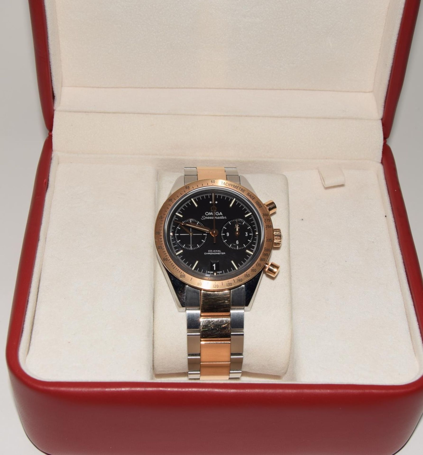 Omega Speedmaster Bi-Metal chronograph ref 33120425101002, Box and Papers. (ref 68) - Image 2 of 9