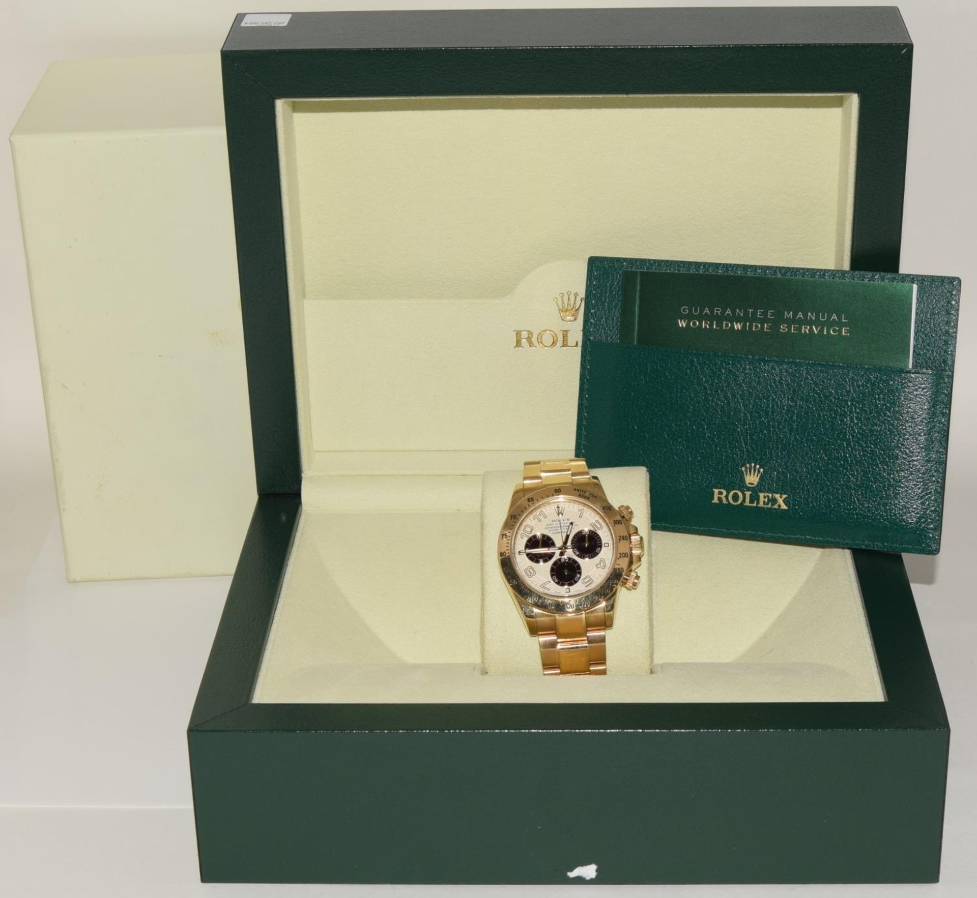 Rolex 2015 Daytona 18ct gold, model- 116528, box and papers (ref 14)