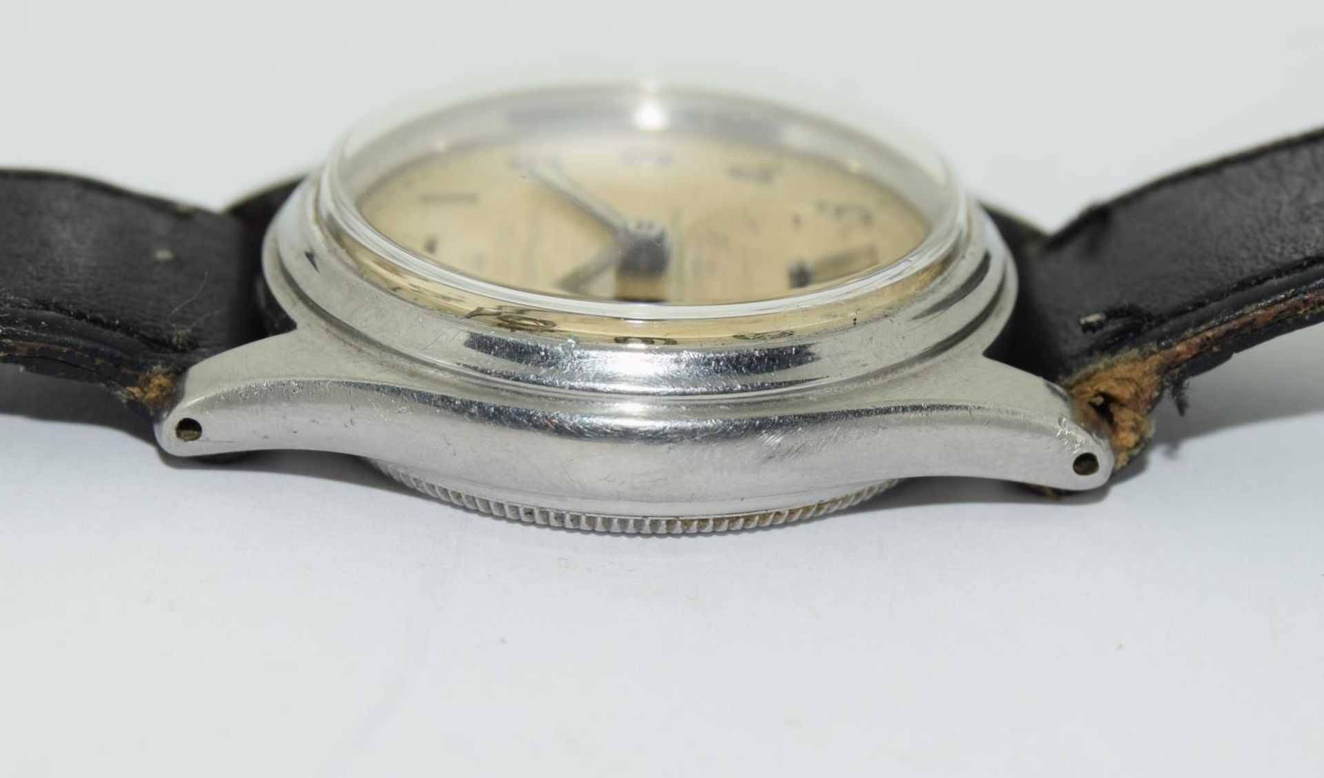 Vintage Rolex Oyster Royal with sub second dial at 6 o clock set on a leather strap - Image 5 of 7