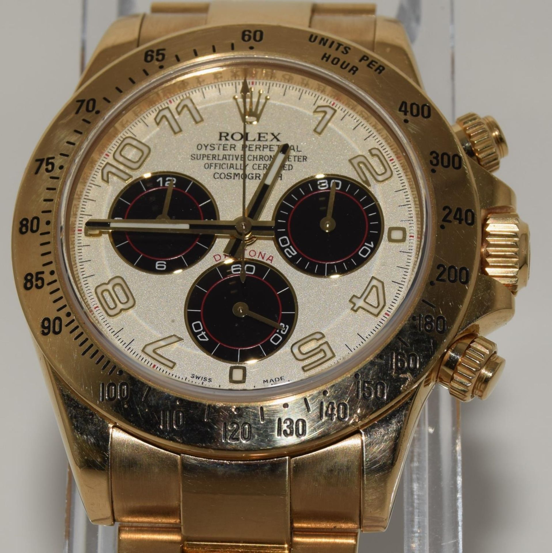 Rolex 2015 Daytona 18ct gold, model- 116528, box and papers (ref 14) - Image 3 of 9