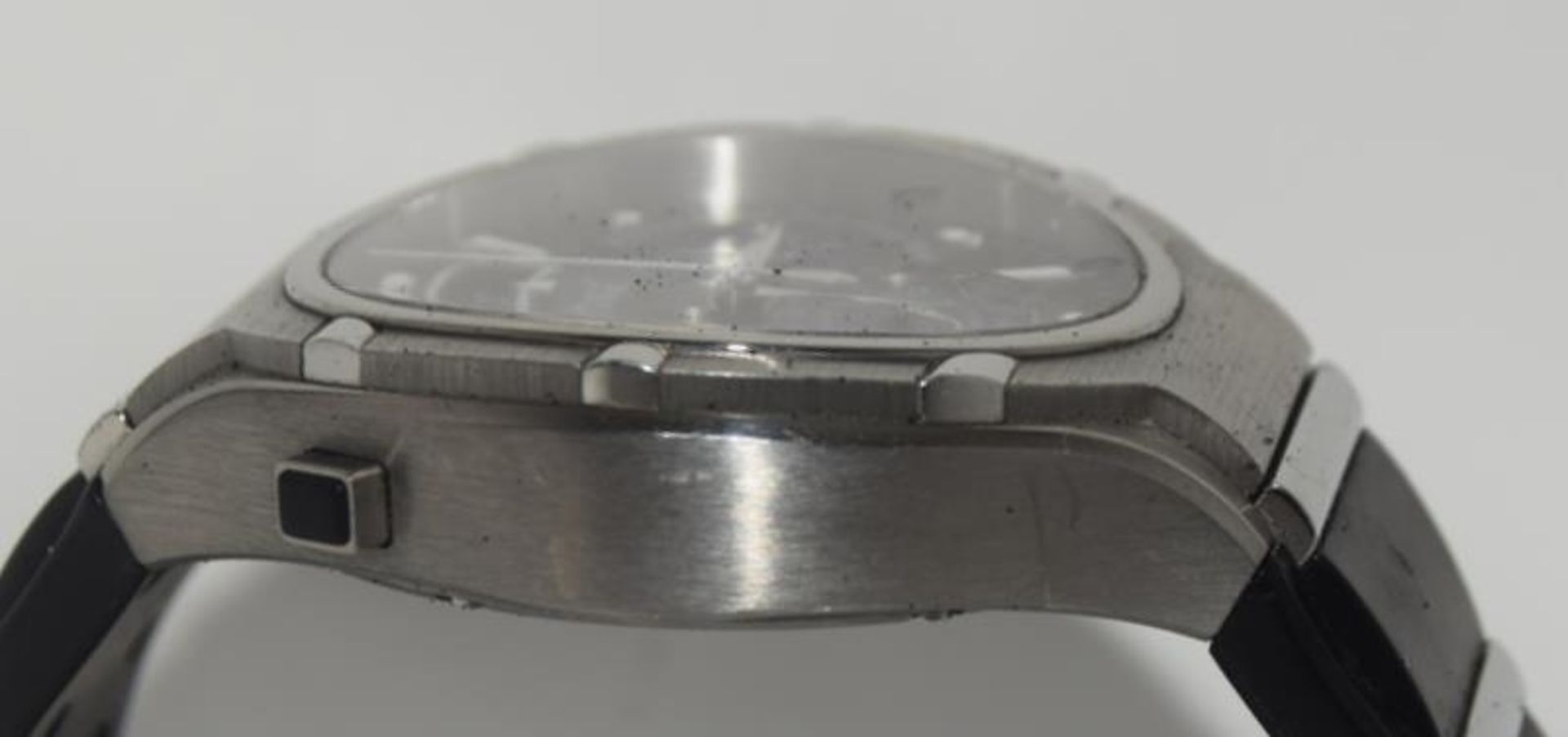 Piaget Titanium chronograph watch with box and original paper work - Image 7 of 10