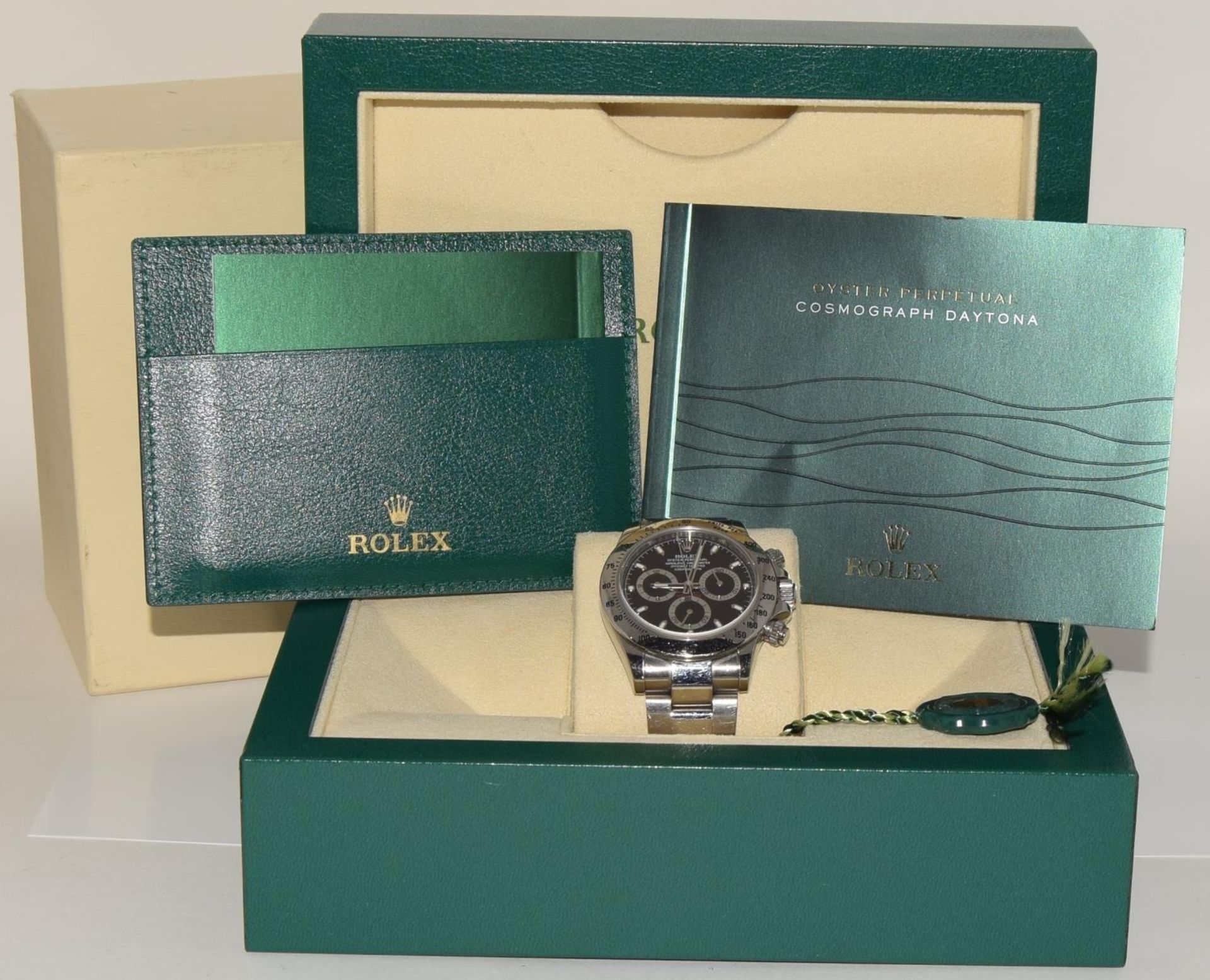 2015 Rolex stainless steel, Daytona ref - 116520, box and papers (ref 9)