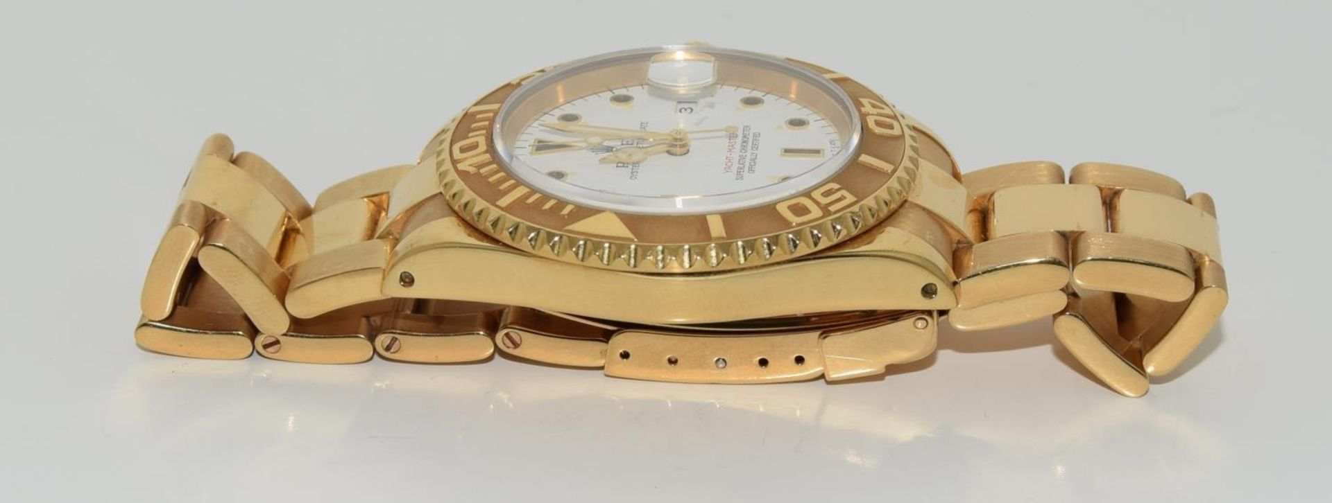 Rolex Yachtmaster 18ct gold, white dial, box, no papers. (ref 43) - Image 6 of 10