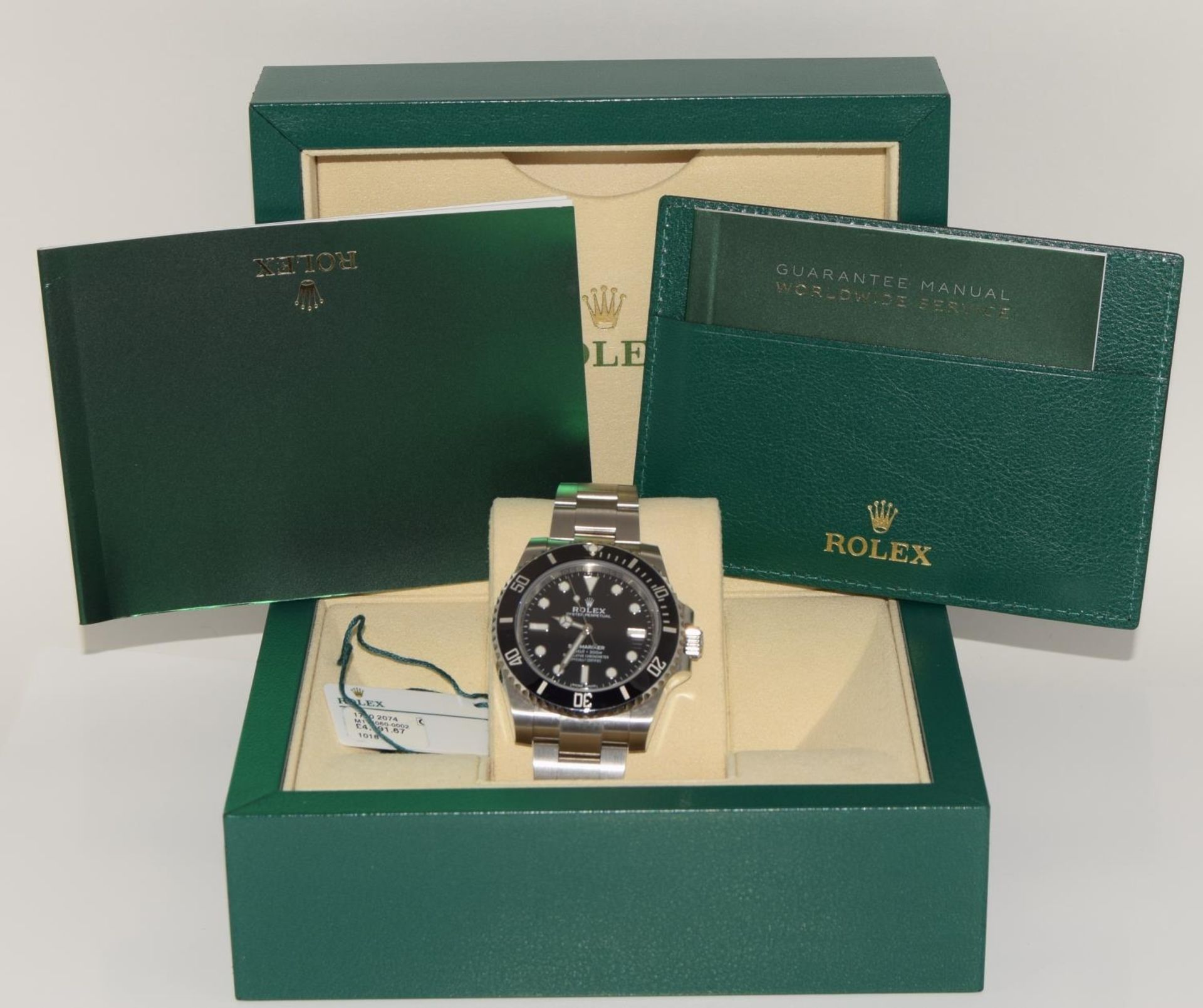 Rolex Submariner Non Date, model 114060, 2018, Boxed and papers. (ref 37) - Image 9 of 9