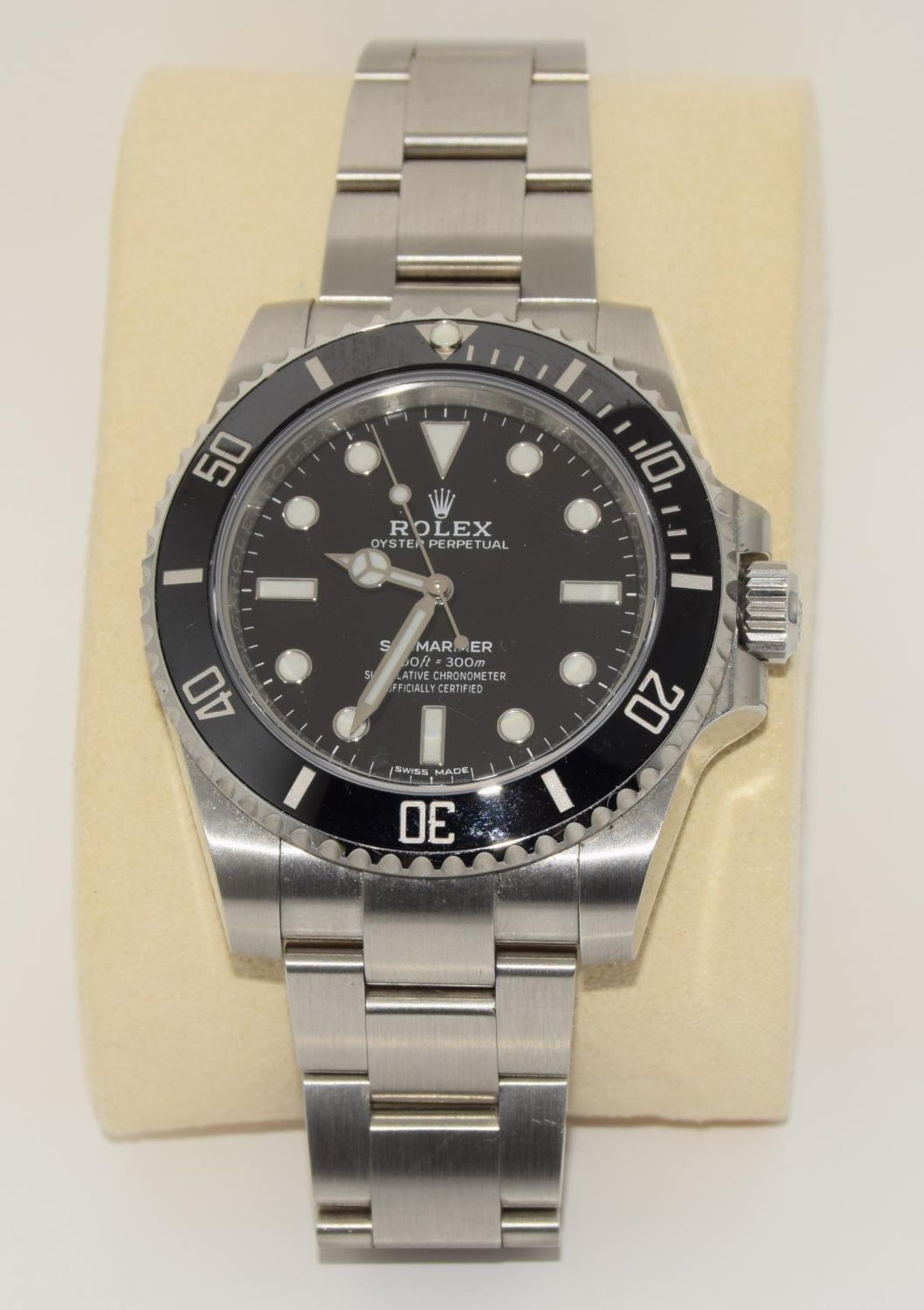 Rolex Submariner Non Date, model 114060, 2018, Boxed and papers. (ref 37) - Image 8 of 9