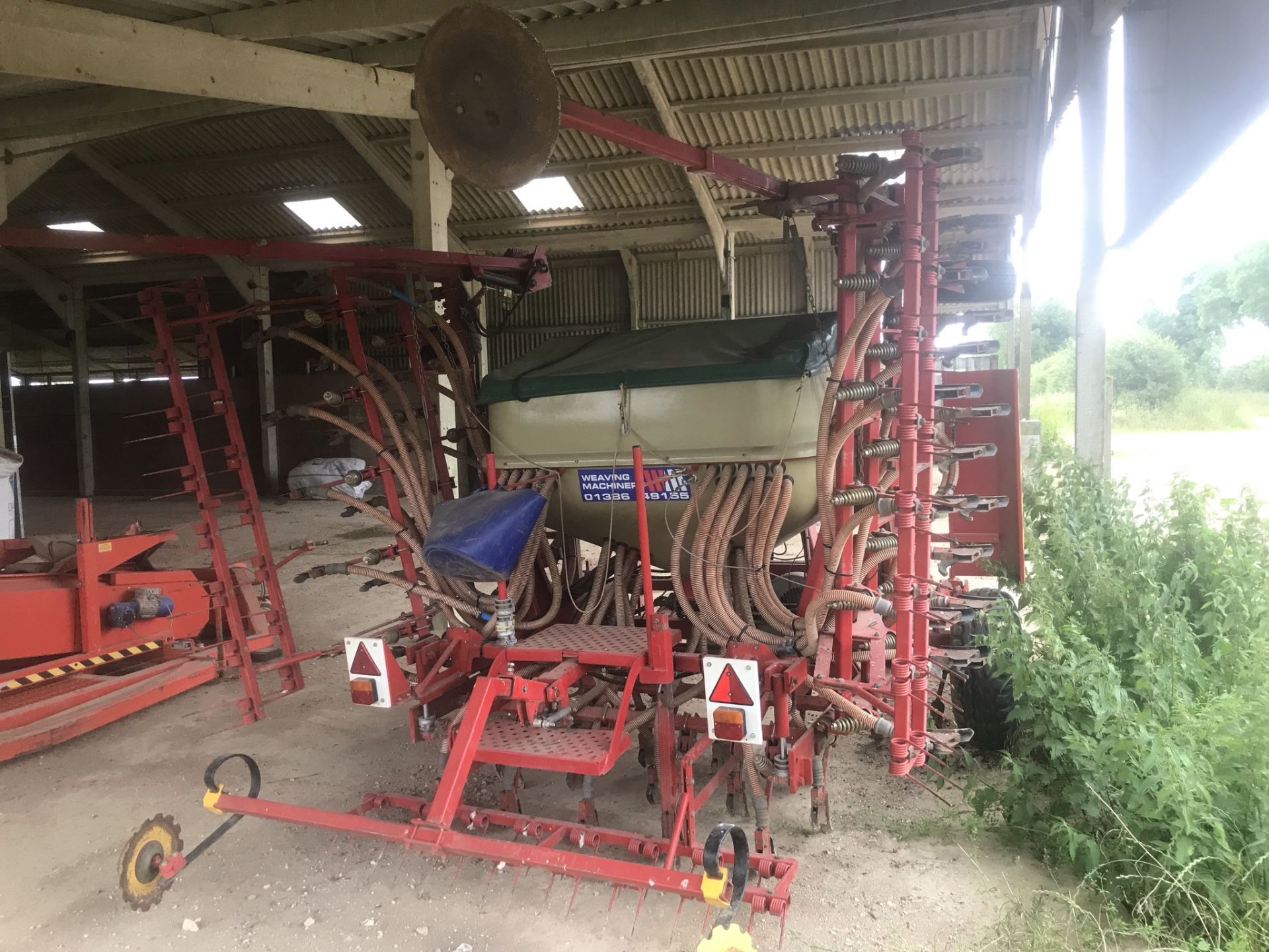 6M WEAVING TINE DRILL, PRE EMERGENCE MARKERS, - Image 8 of 11