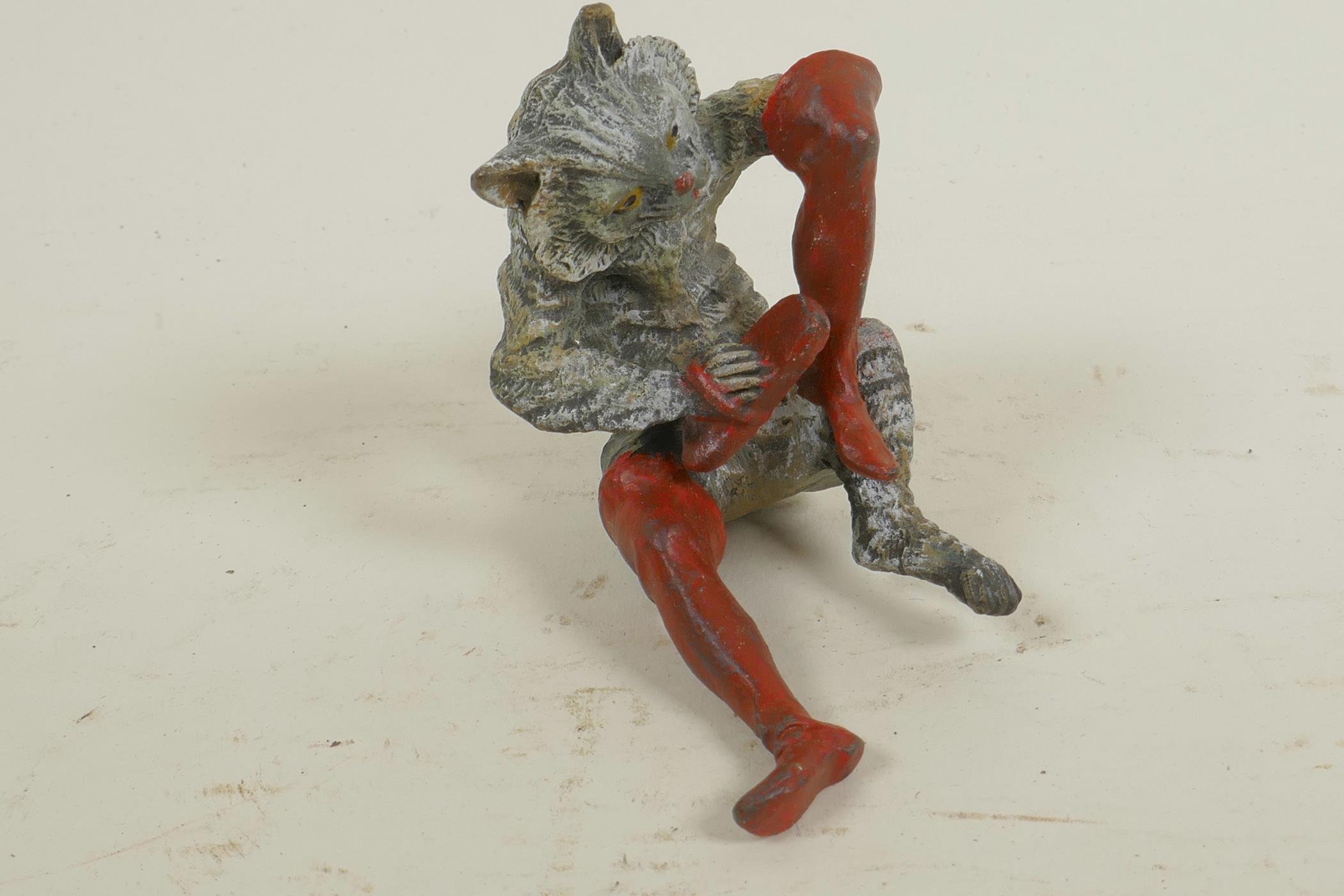 A small cold painted bronze figurine of Puss in Boots, 3" high - Image 2 of 5