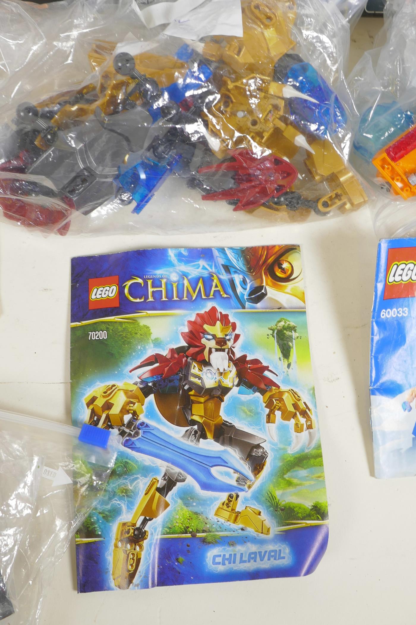 A quantity of Lego sets, some boxed, to include 'Friends, advent calendar 41102', 'Minecraft 21120', - Image 7 of 9