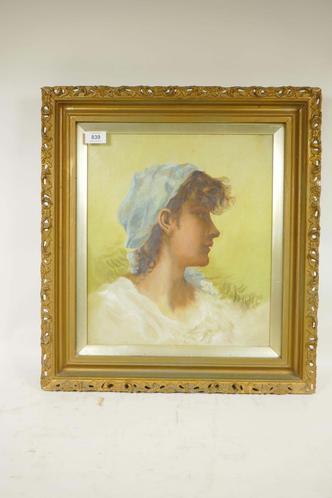Portrait of a young woman, C19th, oil on canvas, in a good pierced gilt frame, 14" x 16" - Image 3 of 4