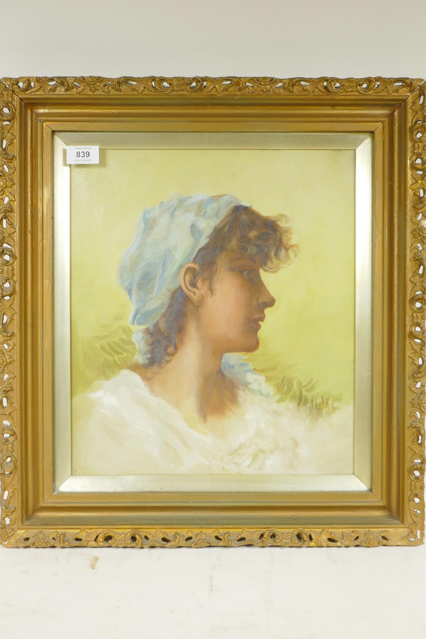 Portrait of a young woman, C19th, oil on canvas, in a good pierced gilt frame, 14" x 16" - Image 2 of 4