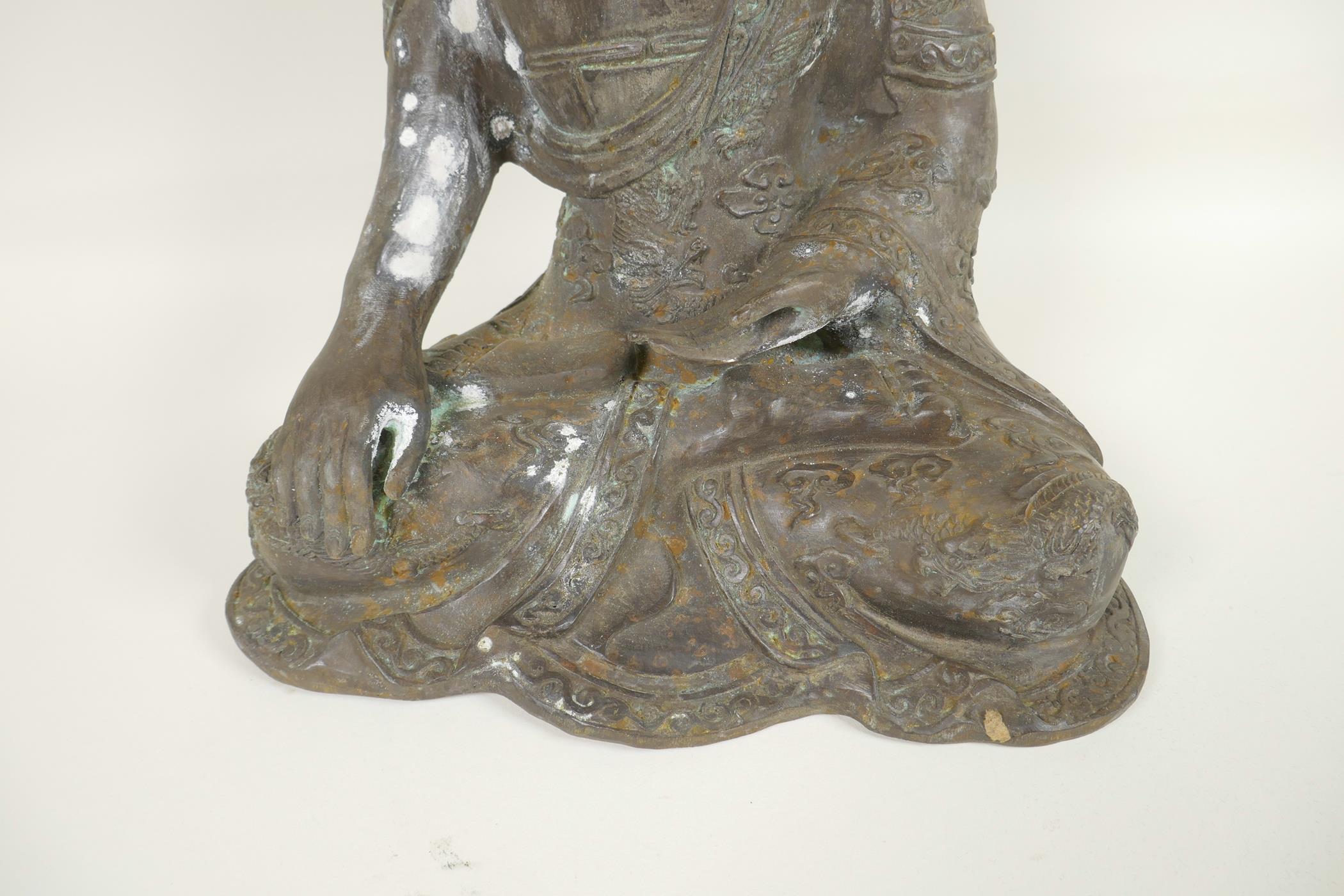 A Chinese cast bronze figure of Buddha seated in the lotus position whilst meditating, cast 6 - Image 3 of 5