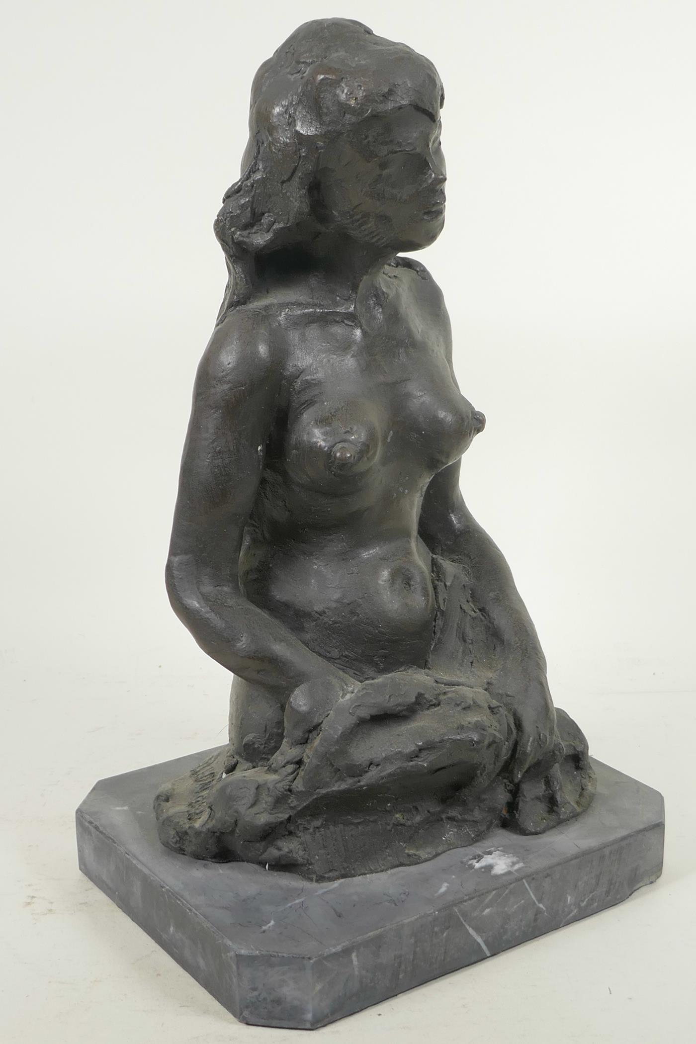 A modernist bronze figure of a female nude, on a slate base, 13½" high - Image 2 of 5