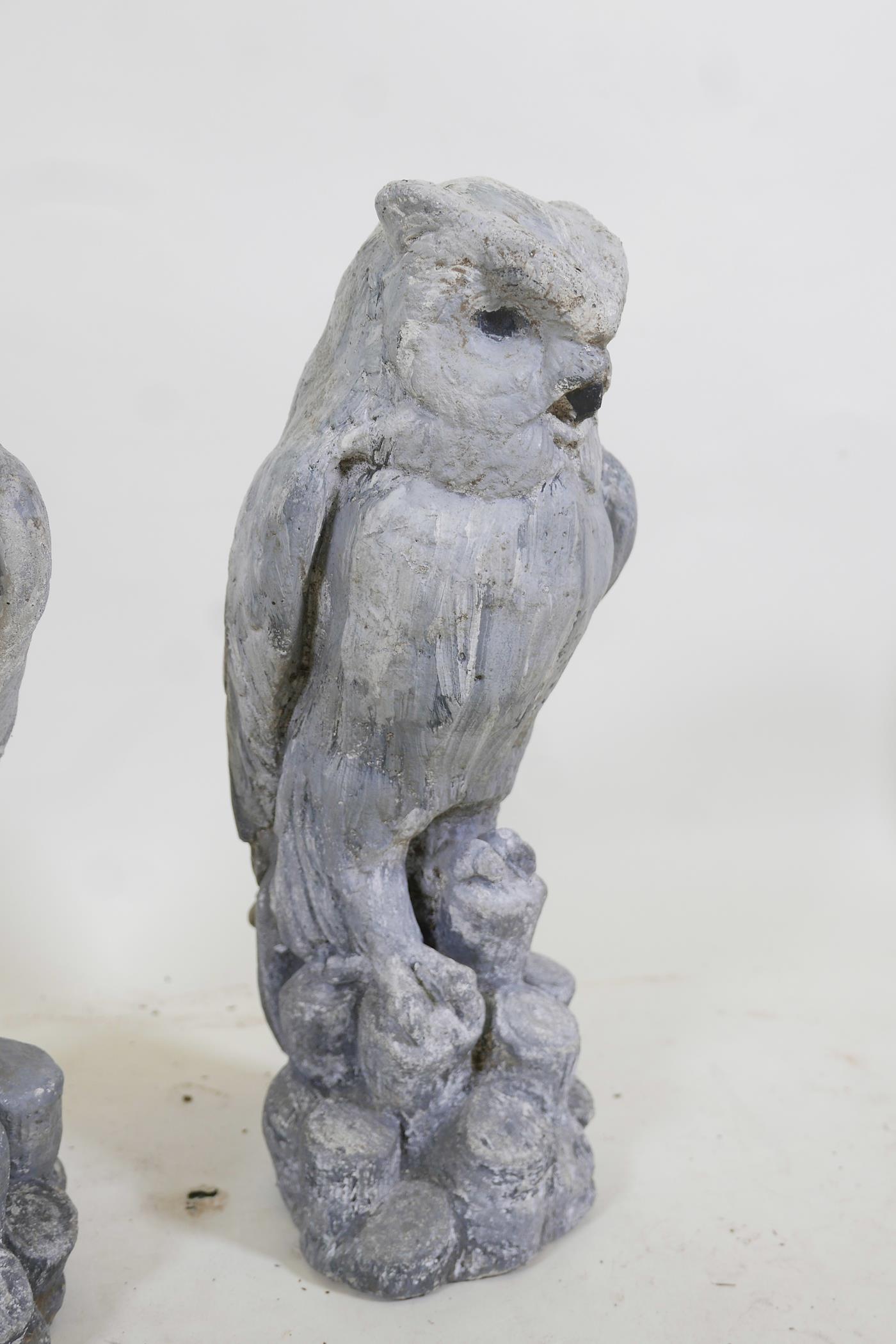 A pair of vintage painted cast concrete owls, 17" high - Image 2 of 3