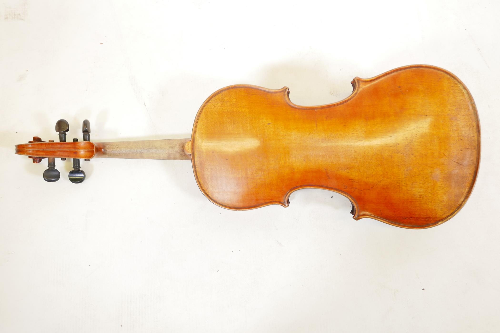 A late C19th/early C20th violin in ebonised wood case, no label, one piece back, split to front, and - Image 3 of 9