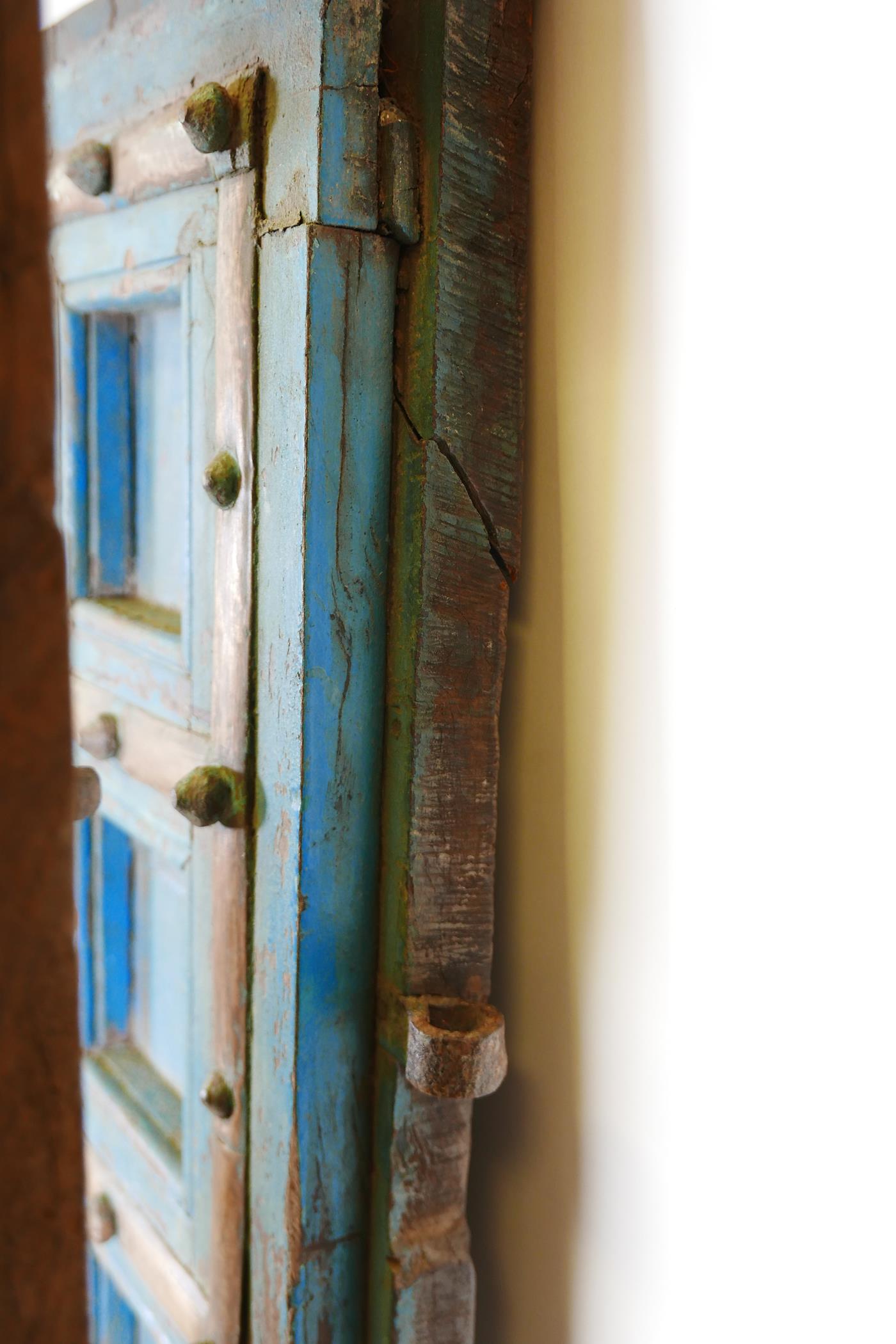 Architectural salvage: A pair of Indian hardwood panelled storm doors, with brass sheathed iron - Image 9 of 12