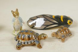 A Beswick Johnny Town Mouse Beatrix Potter figurine, together with two Wade tortoises and a stylised