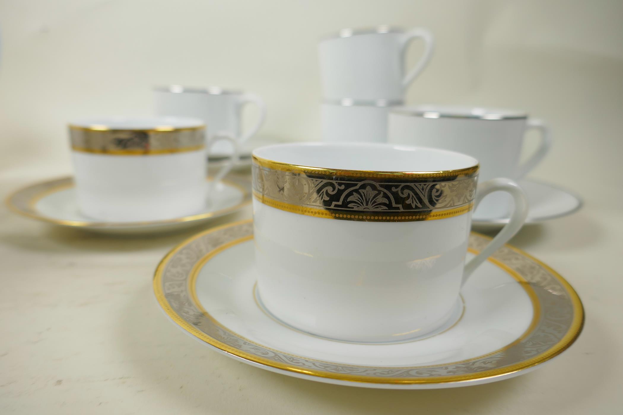 A quantity of porcelain including a pair of Limoges Philippe Deshoulieres Orleans pattern teacups - Image 4 of 9