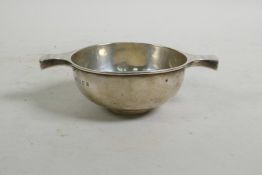 A hallmarked silver quaich by Brook & Son, Edinburgh, 1920, 140g, with 'Hicks Challenge Cup 1921',