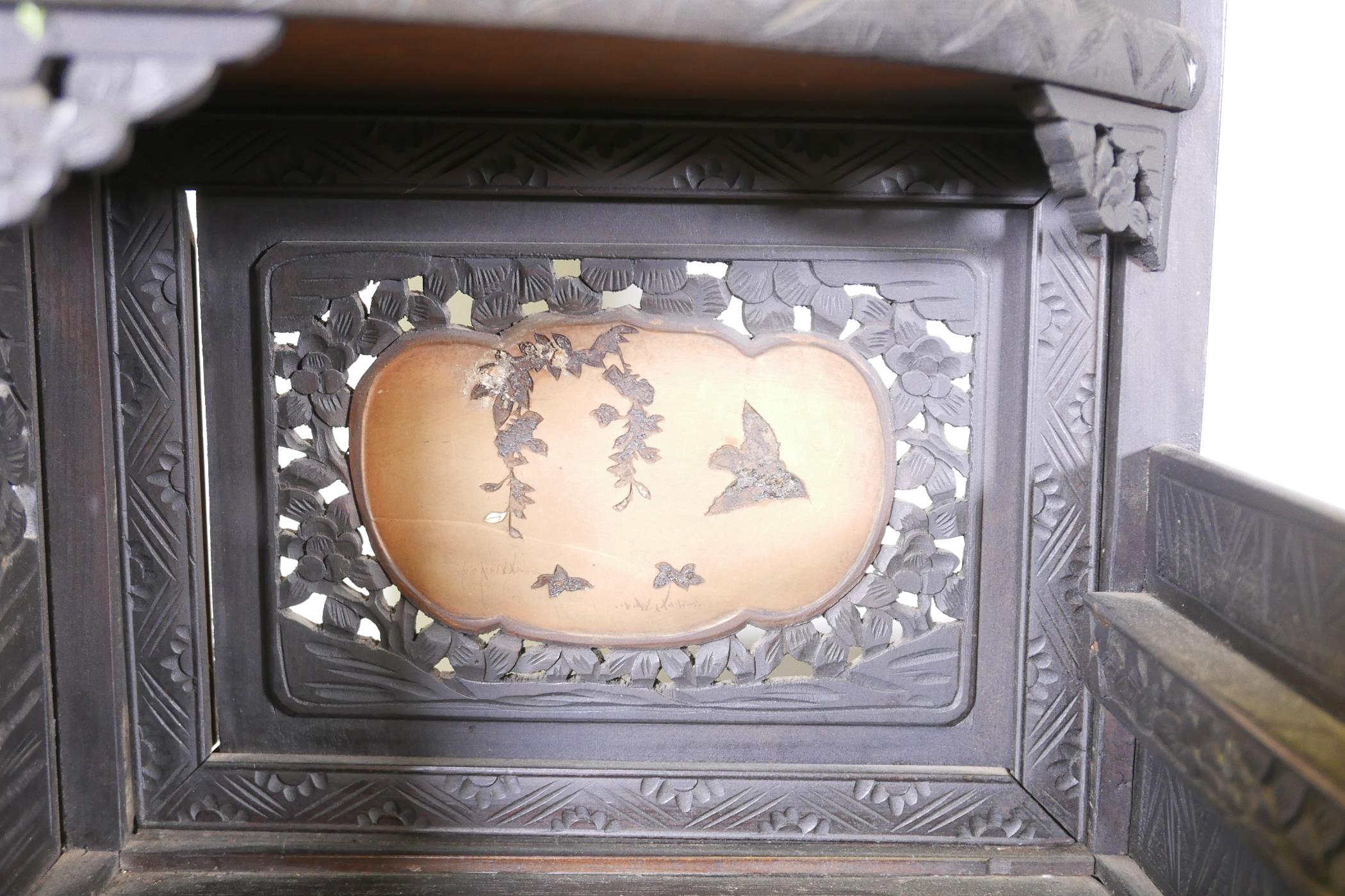 A Japanese Meiji period (1868-1912) two section shodhana, with carved decoration and inlaid - Image 3 of 8