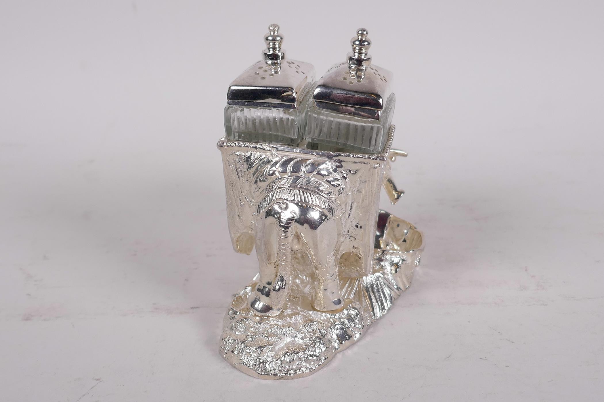 A silver plated table cruet cast as an elephant and howdah, 4½" high - Image 3 of 5