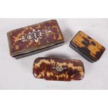 Three bone and tortoiseshell snuff boxes, the covers inlaid with silver, largest 4" long (3)