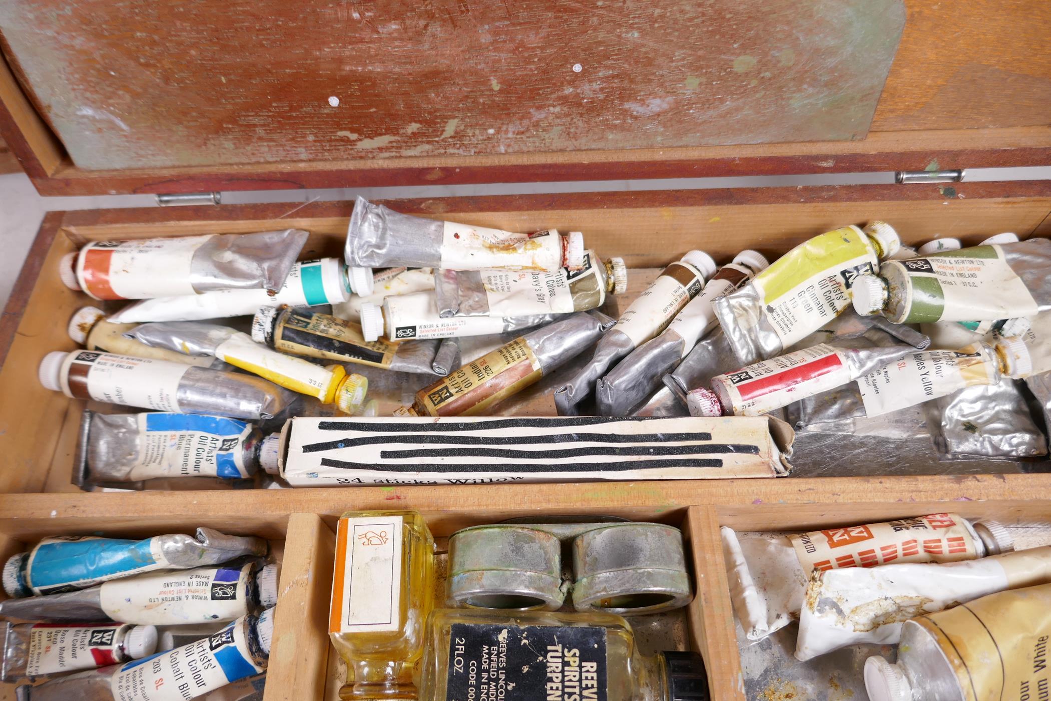 Three artist's boxes, one containing a quantity of good quality brushes and oil paints, together - Image 6 of 8