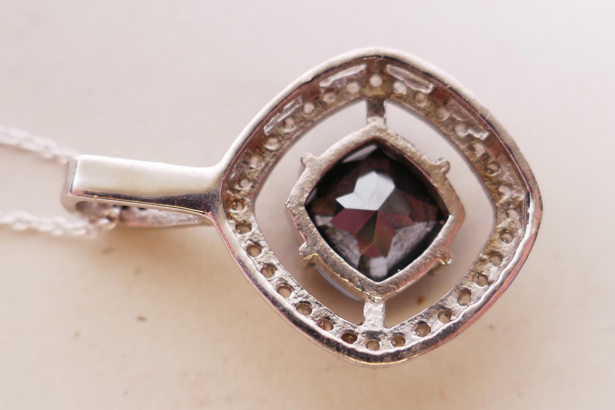 A 4ct black moissanite gemstone pendant surrounded by rose cut diamonds and set in sterling - Image 4 of 9