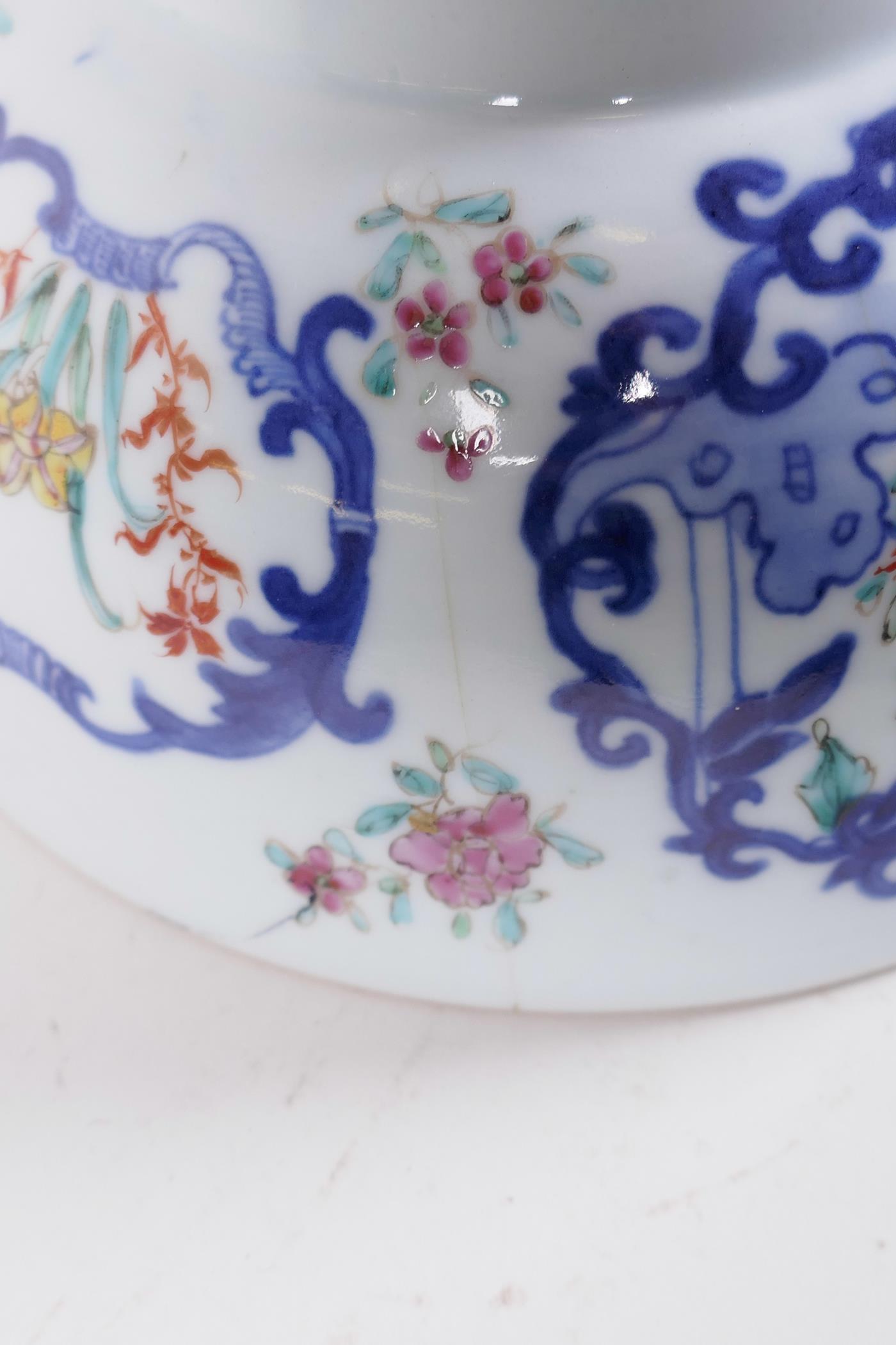 A C18th Chinese polychrome porcelain bowl decorated with figures in a landscape and flowers, 7½" - Image 8 of 8