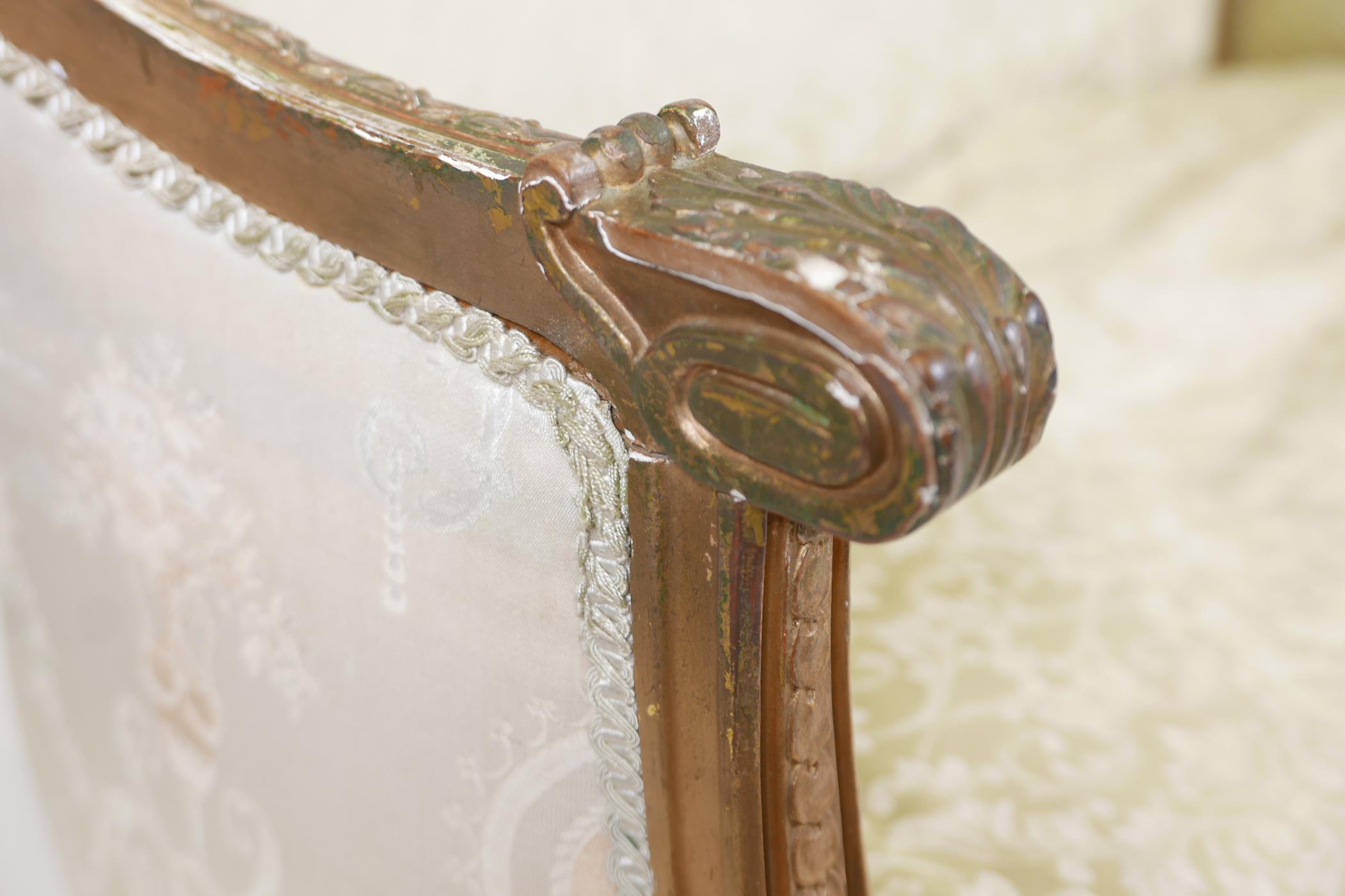 An early C20th giltwood canape, with moulded decoration, raised on fluted supports, 45" wide - Image 4 of 4