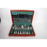 A canteen of King's Pattern silver plated cutlery in a wooden case
